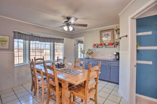 Walk to Lake Texoma Family-Friendly Retreat! - Kingston - 3