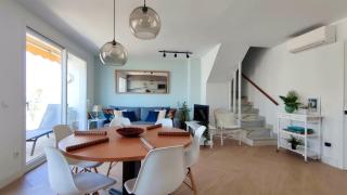 Sunny Beach View Duplex wWi-Fi Pool AC - Alojamientos La Torre - 7