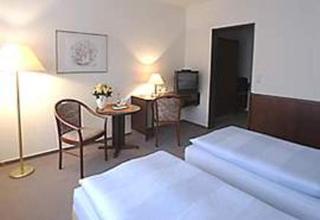 Stadthotel Oldenburg - Oldemburgo - 4