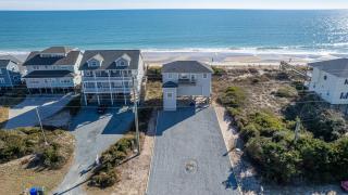 Sea God's Blessing Oceanfront North Topsail Beach Rental - 4