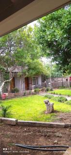Royal Karoo Cottage unit 2 - Beaufort West - 0