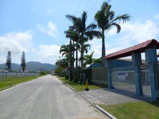 Hospedagem Praia Matinhos - Matinhos - 9
