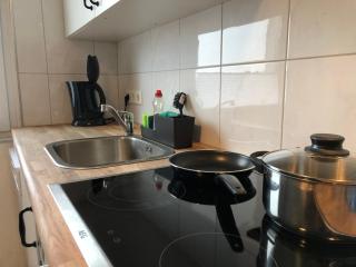 LIME HOMES: Balkon, Küche, Netflix - 5