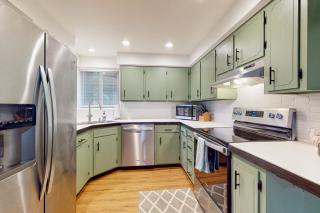 Woodbine Way Retreat - 5