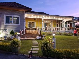 Chill House - 2