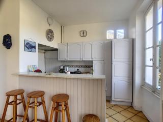 Maison de Caractère avec Jardin, à 300m de la Plage et Commerces - FR-1-361-60 - Jullouville-les-Pins - 8