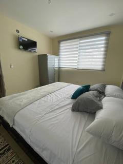 Hermosa suite privada y cerca de todo - Guayaquil - 8