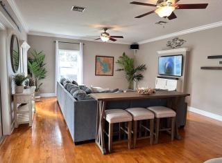 Canal-Front Home on 73ft Dock! - Crystal River - 3