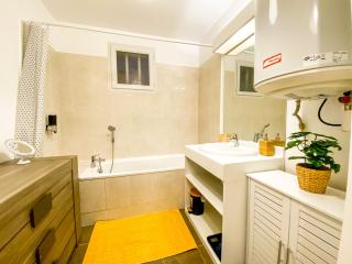 The Golden House * Parking * Garden - Corbeil-Essonnes - 6