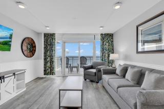 Oceanfront Atlantica 2BR Condo w Balcony - Myrtle Beach - 0