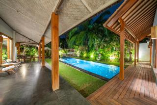 Villa Litera Canggu Bali - Canggu - 4