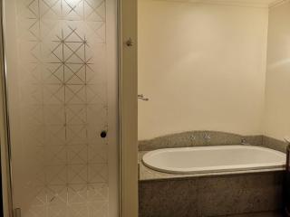 Apartment at Michelangelo Towers - Johannesburg - 7
