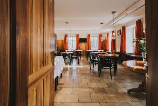 Hotel Landgasthof Zur Post - Mengkofen - 2