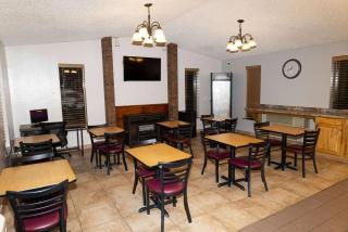 Super 8 by Wyndham Missoula/Brooks Street - Missoula - 2