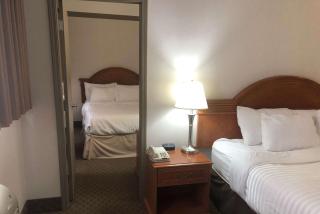 Ramada by Wyndham Edmonton South - 2