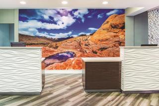 La Quinta by Wyndham Las Vegas Summerlin Tech - Las Vegas - 7