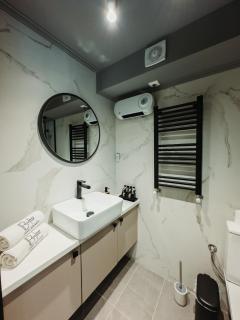 BLACKHAUS FAMILY AND FRIENDS DELUXE APARTMENT - Salonicco - 9