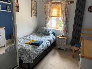 Silverstone Bed and Breakfast - 8