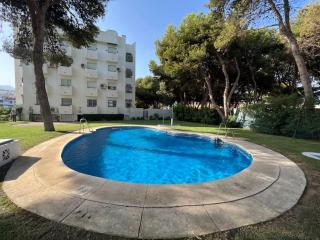 Tranquilo , soleado cerca de la playa - Torremolinos - 1