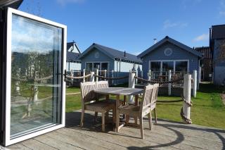 Puffin Lodge - Part of the The Bay Filey Holiday Village with pool, gym and direct beach access, pub, restaurant, tennis and meadows walks - 8