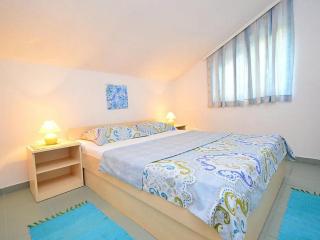 Apartments Bruno - Tribunj - 1