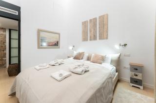 High ceiling gem in heart of Malaga historic district - Málaga - 7