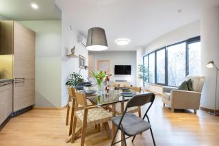 2 Bedroom Apt, 2 Garage Spots & Balconies, Self Check-in, by Cohost - Druskininkai - 5