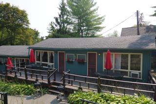 Cramers Point Lake Breeze - Lake George - 7