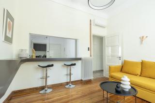 An Outstanding 3 bdrm Apartment in the Heart of Athens - Atene - 8