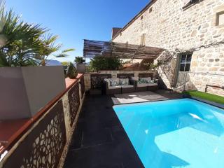 Les Pierres Blondes - Montpeyroux - 0
