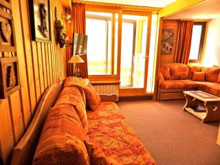 Bel appart rénové 32m², 4 pers, au pied des pistes, centre station, balcon, wifi, animaux OK - FR-1-574-36 - Les Menuires - 4