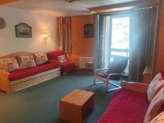 Charmant studio 32m², balcon, proche pistes, Les Menuires - FR-1-574-45 - 0