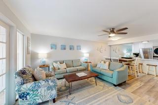 Chateau La Mer 2A - 8