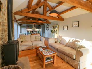 The Byre, Sedbury Park Farm - 6