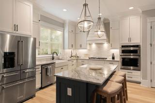 Astin Cottage - 4221 Seventh Street - 2