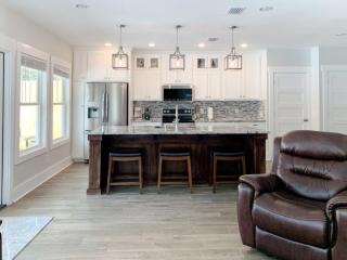 Ava Mae Cottage - 642 Cummings Lane - 7