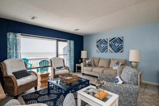 Boardwalk by Oak Island Accommodations - Oak Island - 2