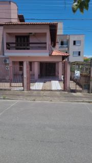 Casa 4 Quartos 300m do Mar,Canasvieiras,Casa Rosada - 8