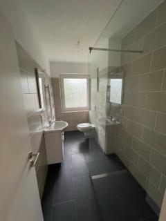 estrella24 LIVING ROOMS Chicago - Remscheid - 1