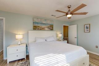 Sugar Reef Cottage #4 - 3