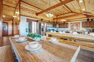 Splashing Heavenly Retreat, Private Indoor Pool, Game Room, WIFI, 1089 FREE tickets each paid day - Sevierville - 2