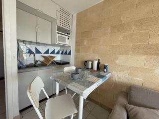 Studio à Sète avec vue mer, parking privé, proche plages et commerces - FR-1-338-486 - Sète - 7
