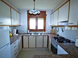 Casa con piscina privada, barbacoa, wifi y parking, cerca de la playa. Costa Brava - ES-89-65 - 2