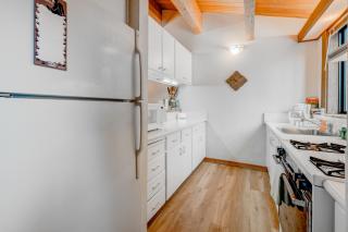 Evergreen Escape - Truckee - 3