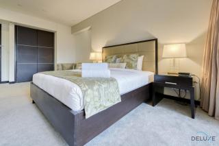 Regal Studio at The Address Residences Dubai Marina by Deluxe Holiday Homes - Dubai - 9