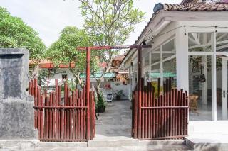 Indopurejoy House - Komala Indah Cottages - Kuta - 4