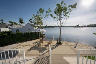 Saksiam Lakeside Resort SHA PLUS Certificate - Nonthaburi - 7