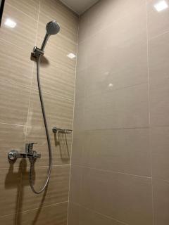 Uptown Parksuites II - Manila - 5