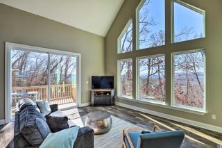 Charming Retreat with Mtn Views Walkable Location! - Asheville - 6