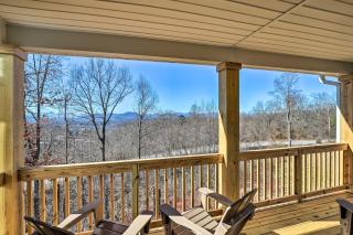 Charming Retreat with Mtn Views Walkable Location! - Asheville - 8